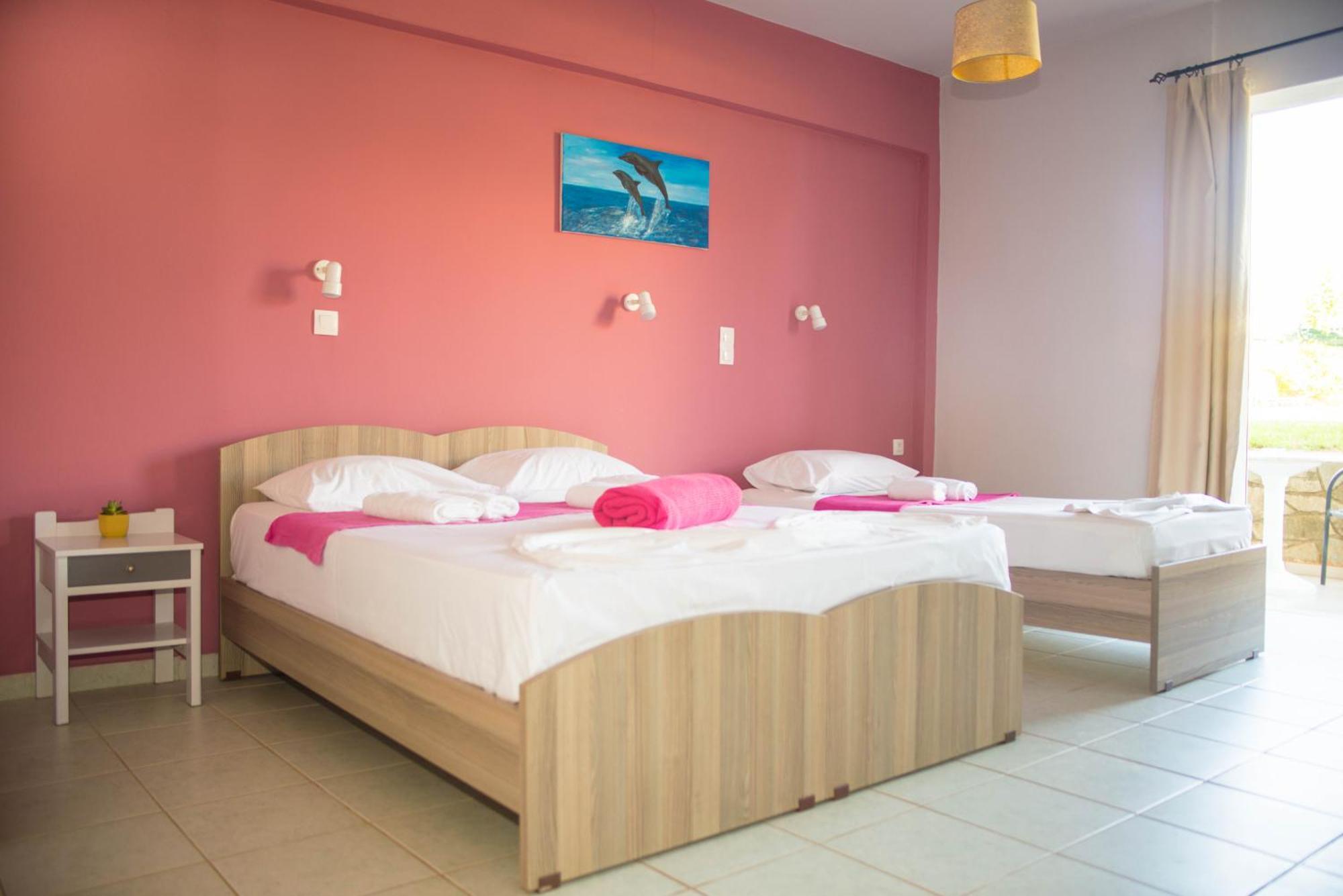 Nereides Hotel Колимвари Екстериор снимка