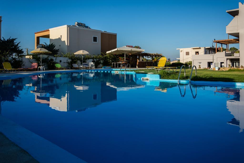 Nereides Hotel Колимвари Екстериор снимка